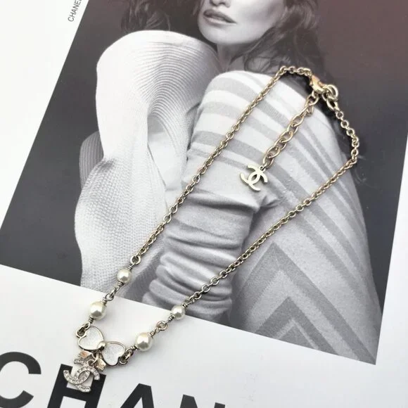 Chanel necklace - Picture 2 of 4